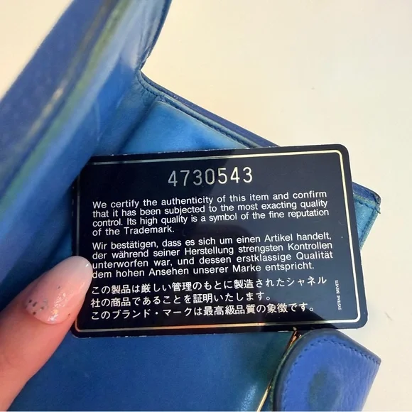 Vintage Chanel Bi-Fold Caviar Leather CC Wallet 1996-1997 Blue 💙 - Picture 12 of 13